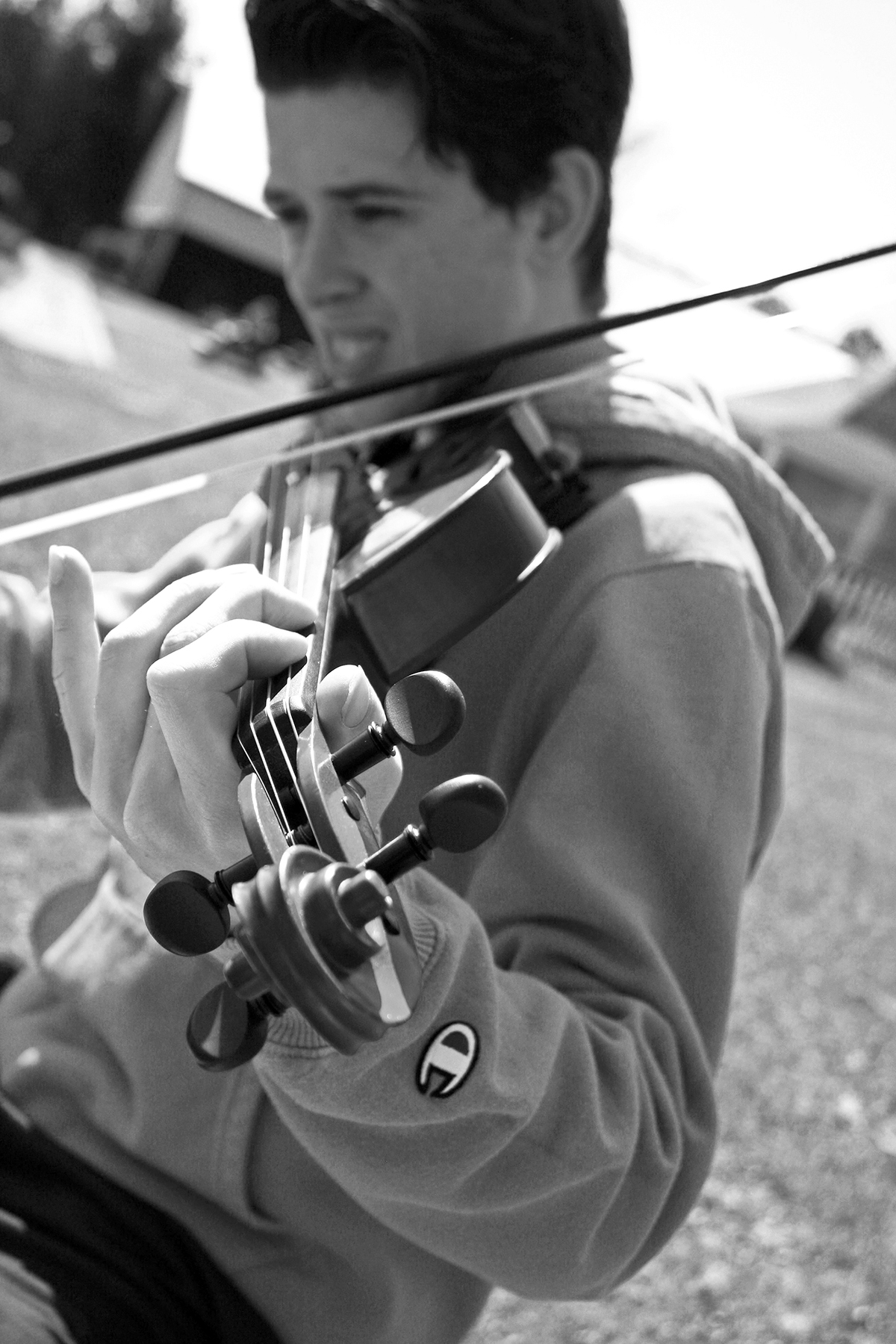 08-FCSC-Look-Forward-2017 Image of young man playing a violin